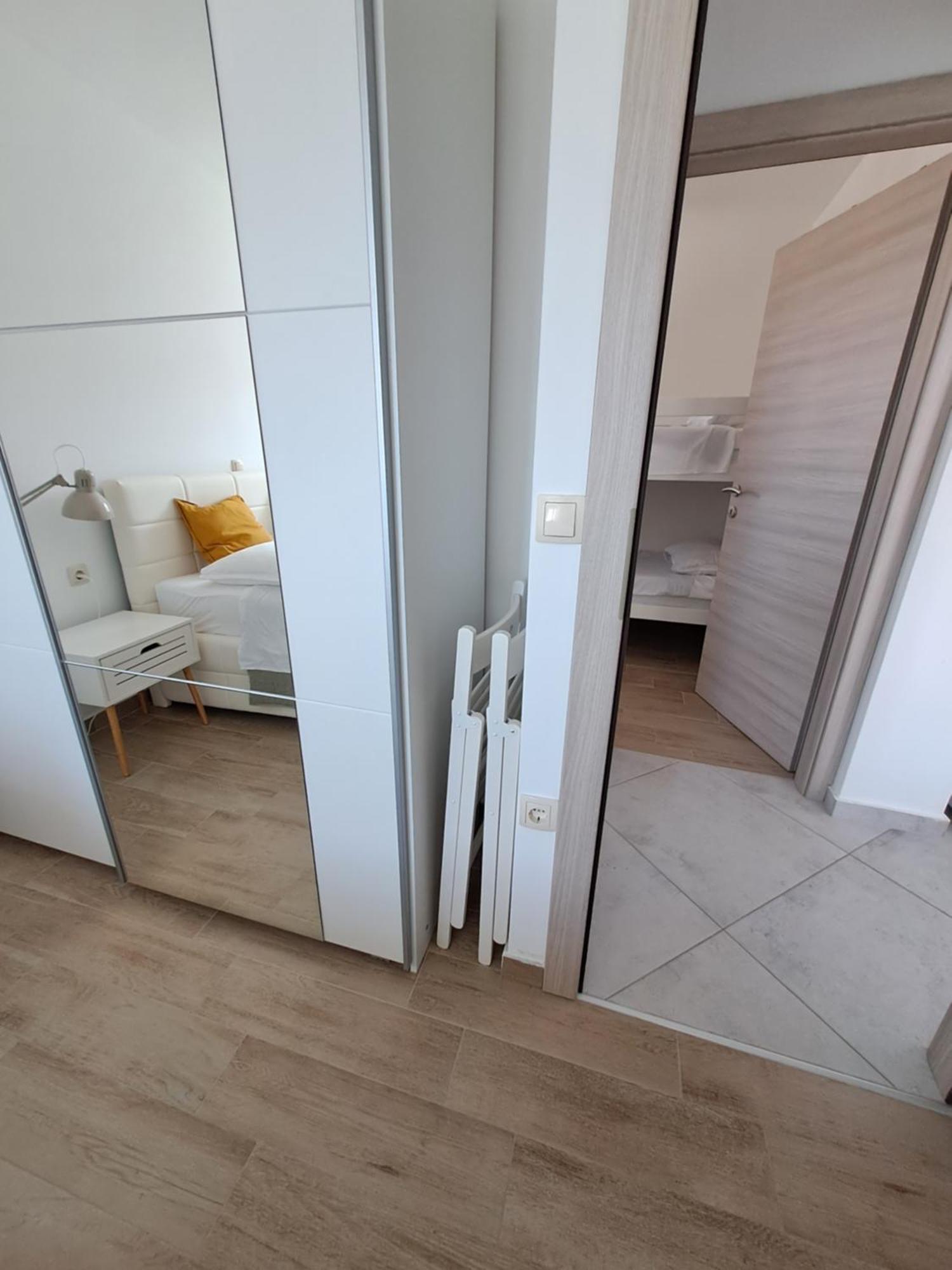 Apartmani Rak Ražanj Exteriér fotografie